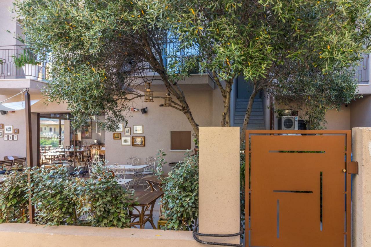 Petra Sarda Apartment San Pantaleo Exterior photo